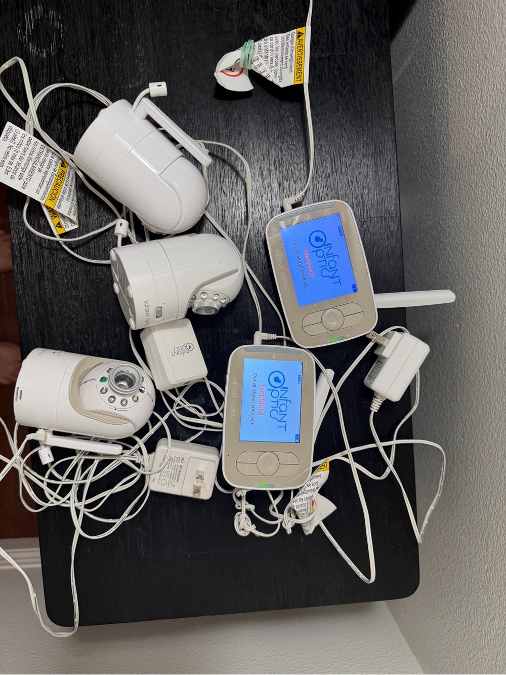 Infant Optics White Baby Monitor System with Cameras